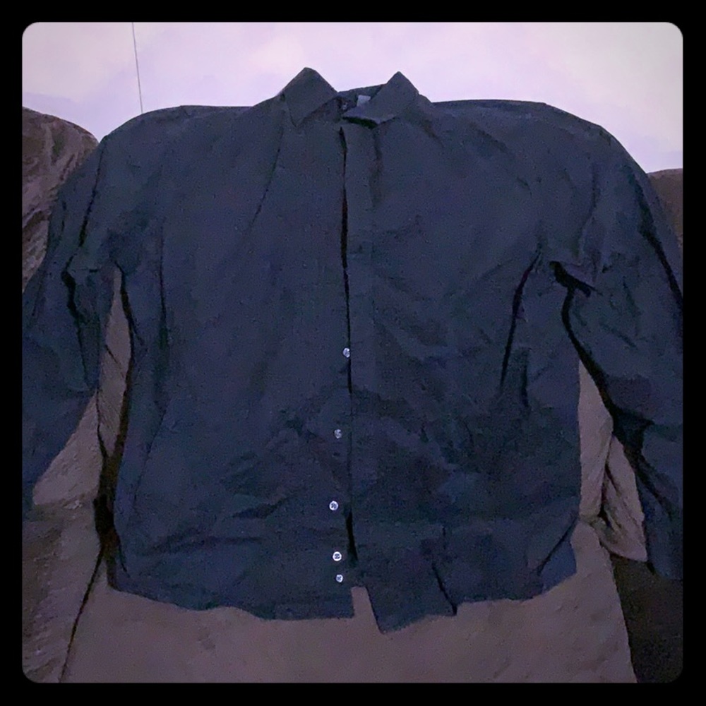 Collared long sleeved black button up